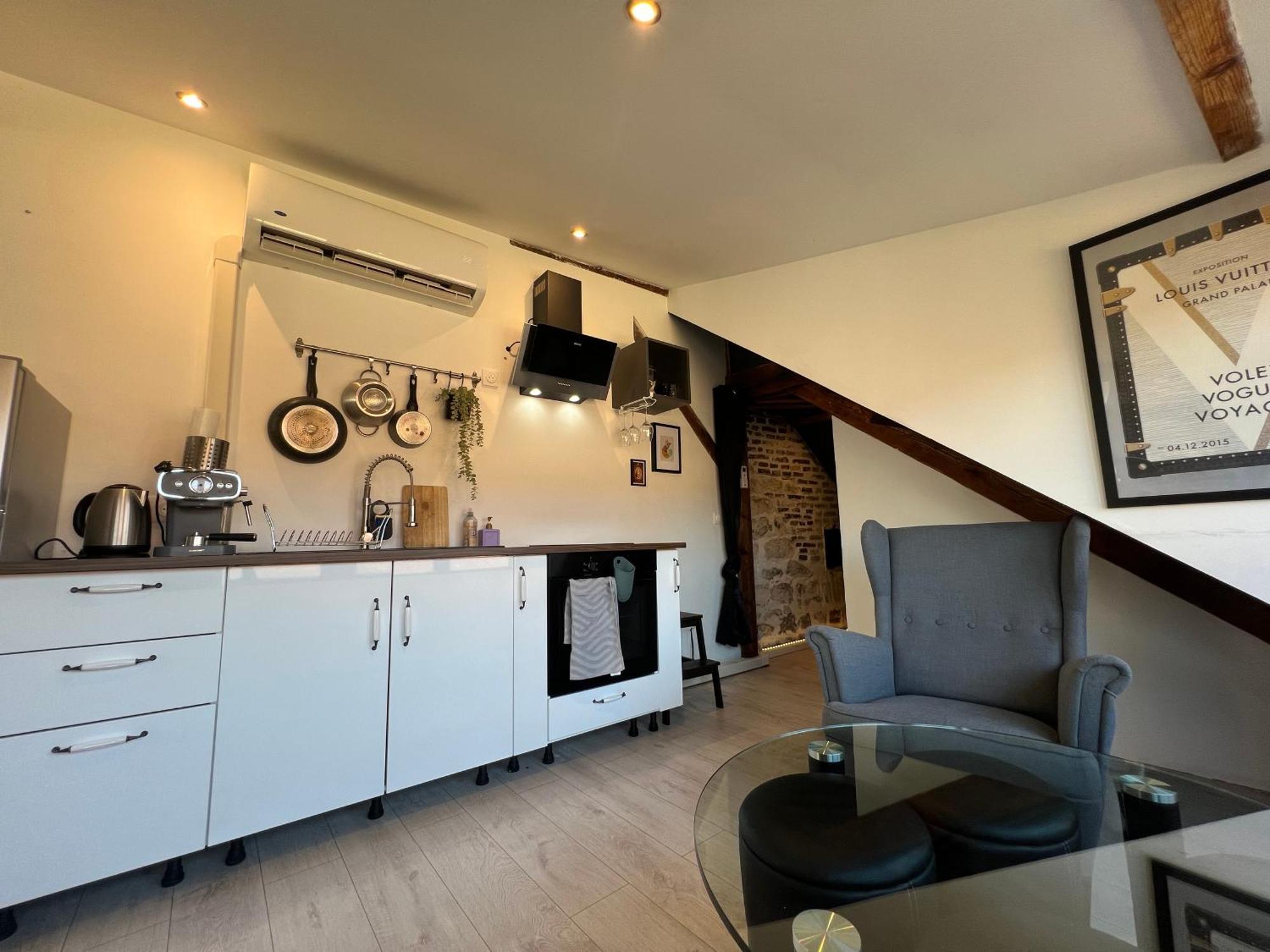 Bellevue Appartement Sous Les Toits Hypercentre Climatise Dole Eksteriør bilde