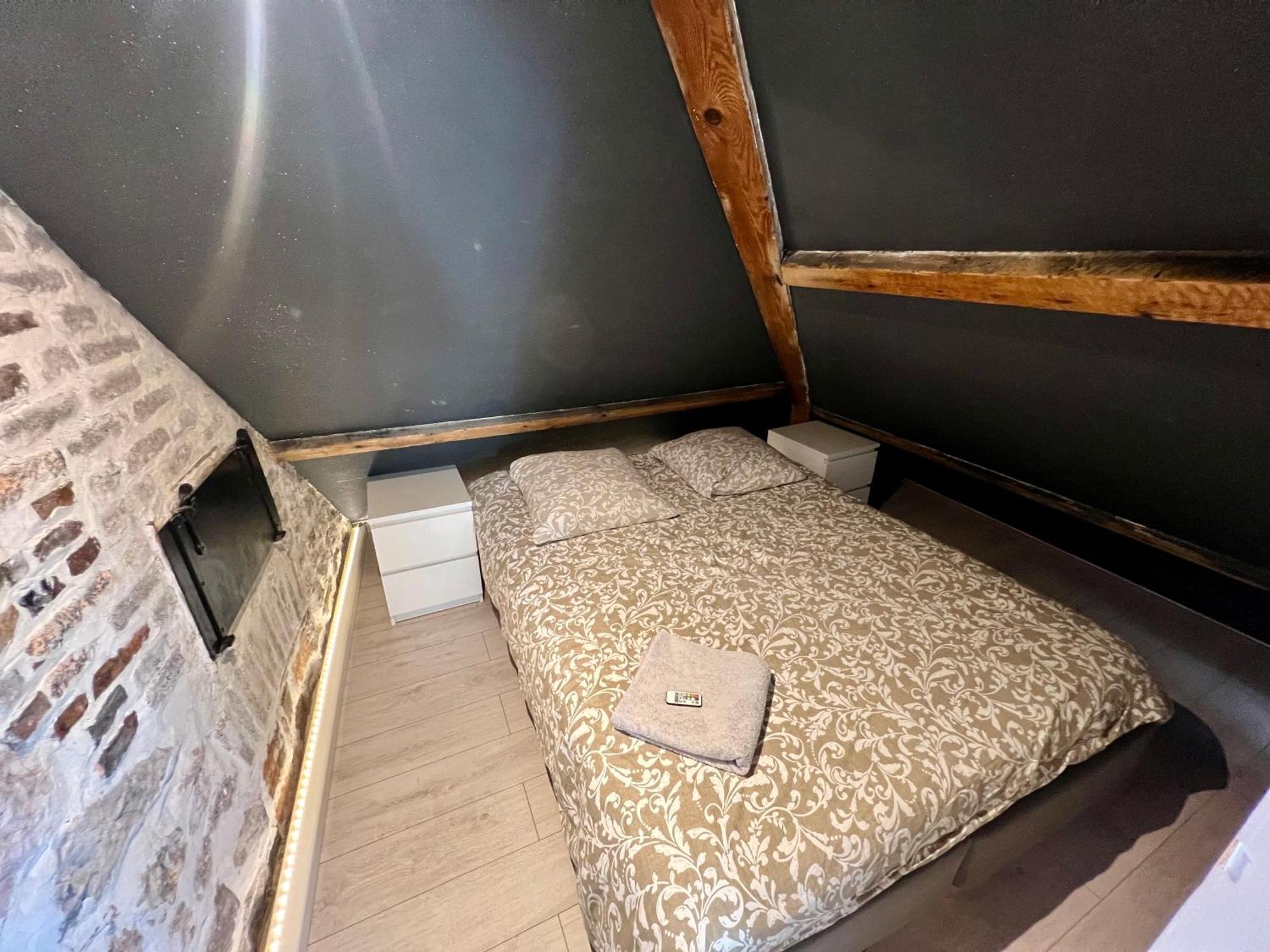 Bellevue Appartement Sous Les Toits Hypercentre Climatise Dole Eksteriør bilde